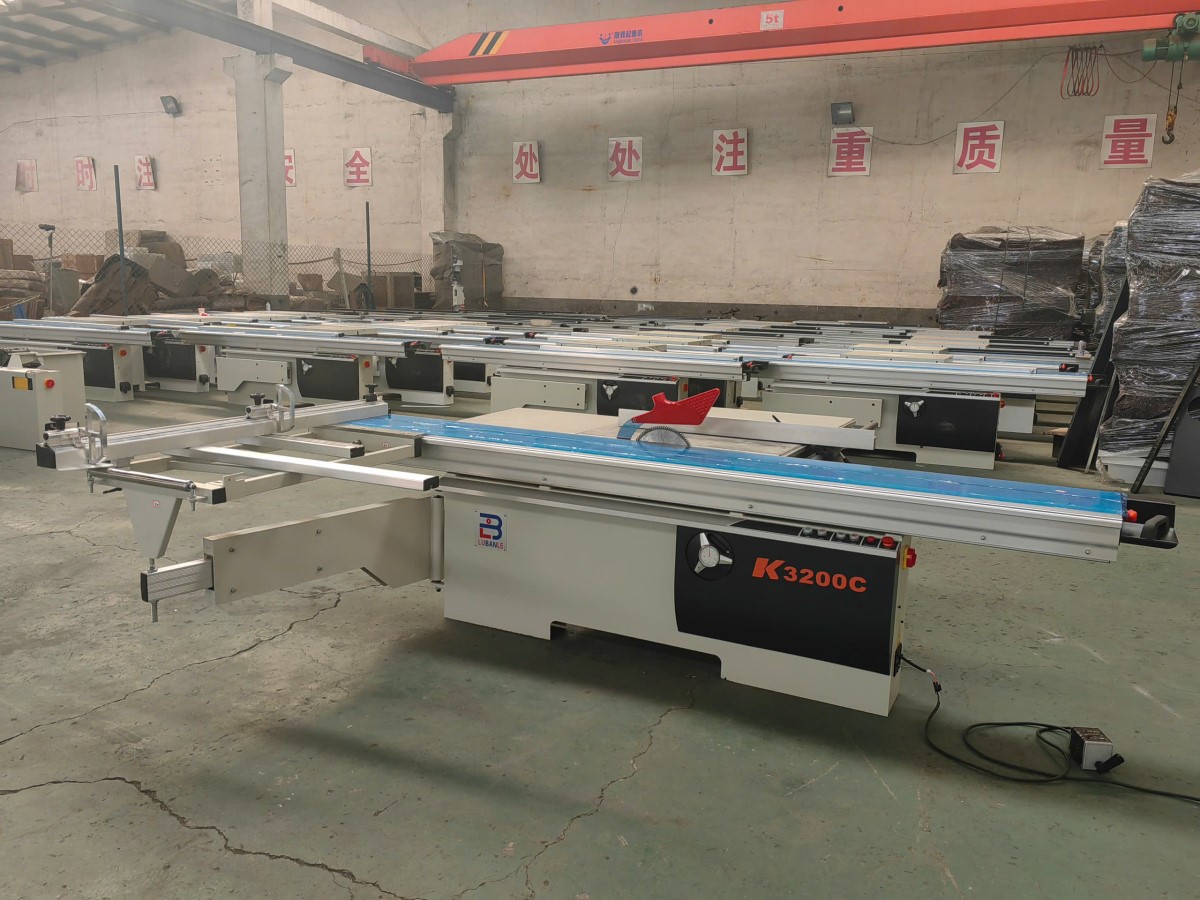 MÁY CƯA BÀN TRƯỢT 45* K3200C