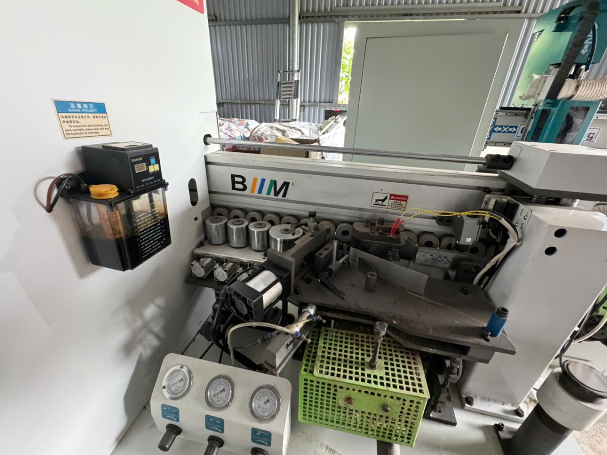 Máy dán cạnh BIM đã qua sử dụng