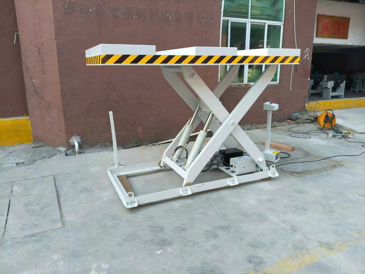 Máy cấp liệu dạng nâng hạ phôi