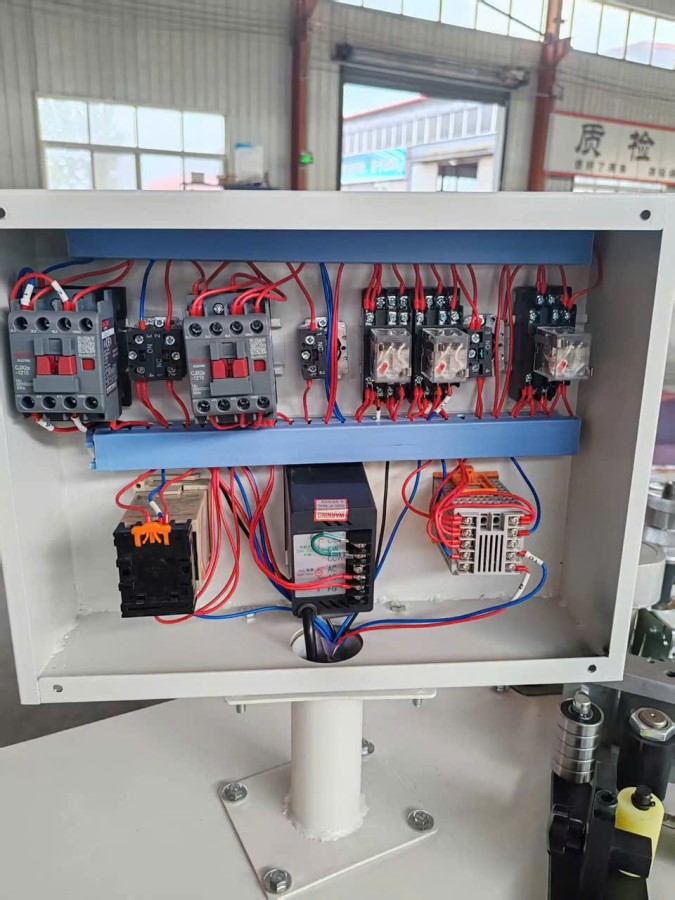 MÁY DÁN CẠNH CONG TRÒN W-2